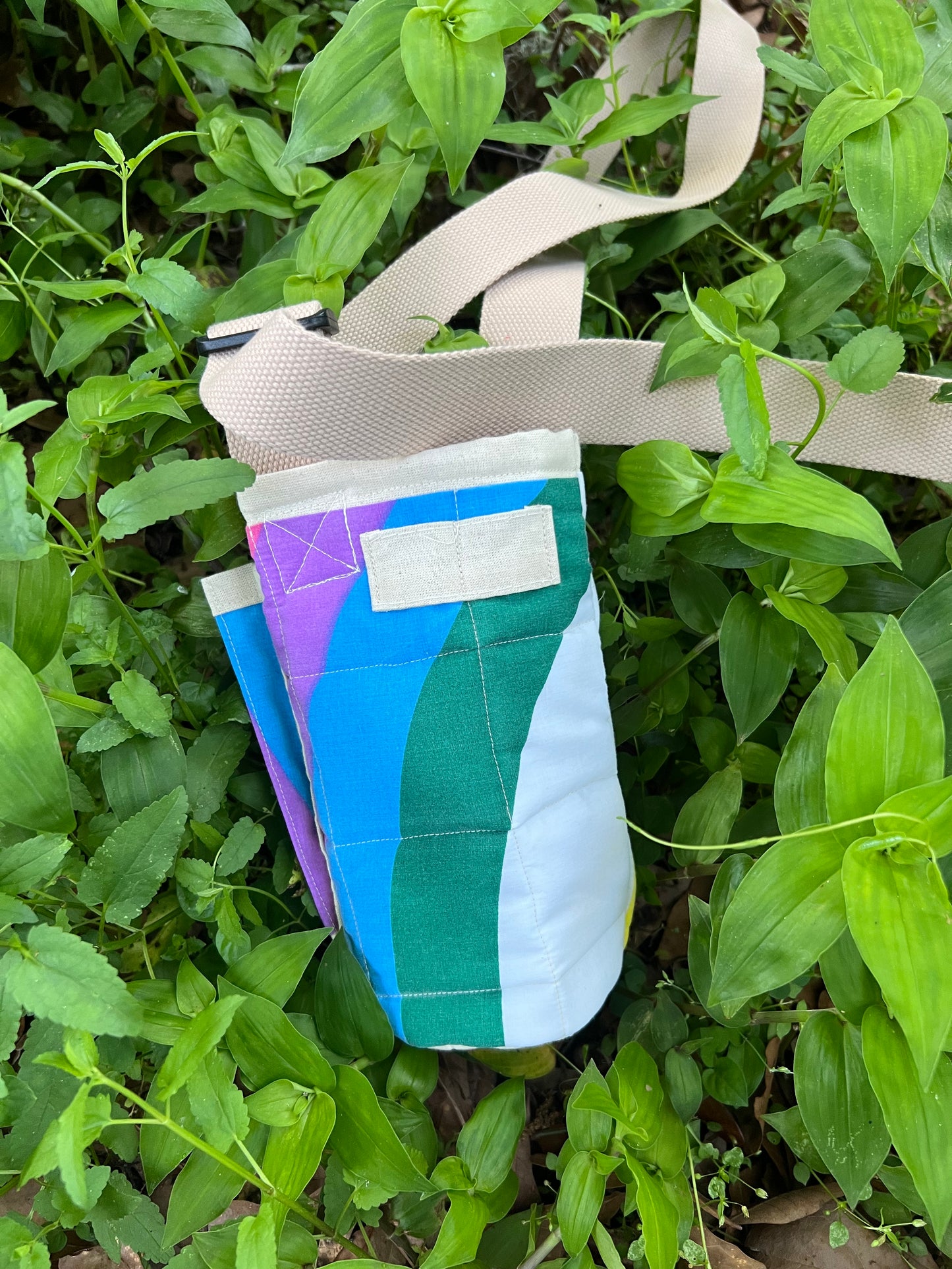 Water Bottle Sling: RAINBOW