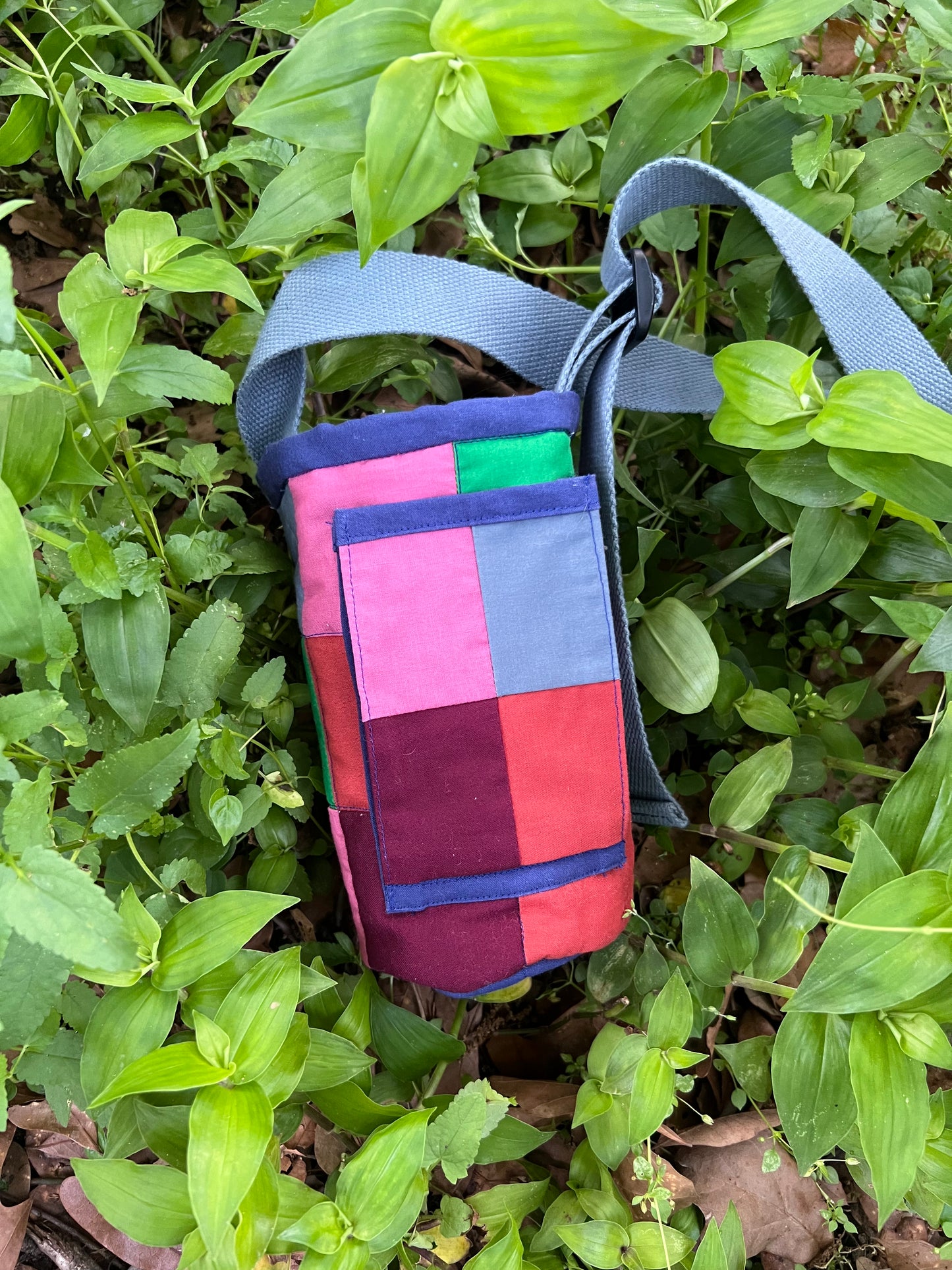 Water Bottle Sling: COLOR BLOCK