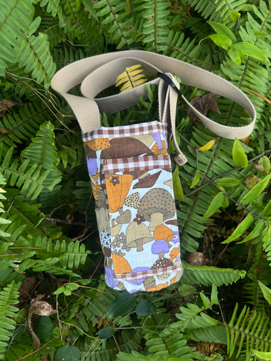 Water Bottle Sling: MUSHROOM