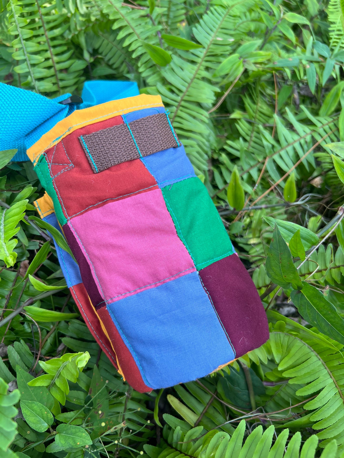 Water Bottle Sling: COLOR BLOCK