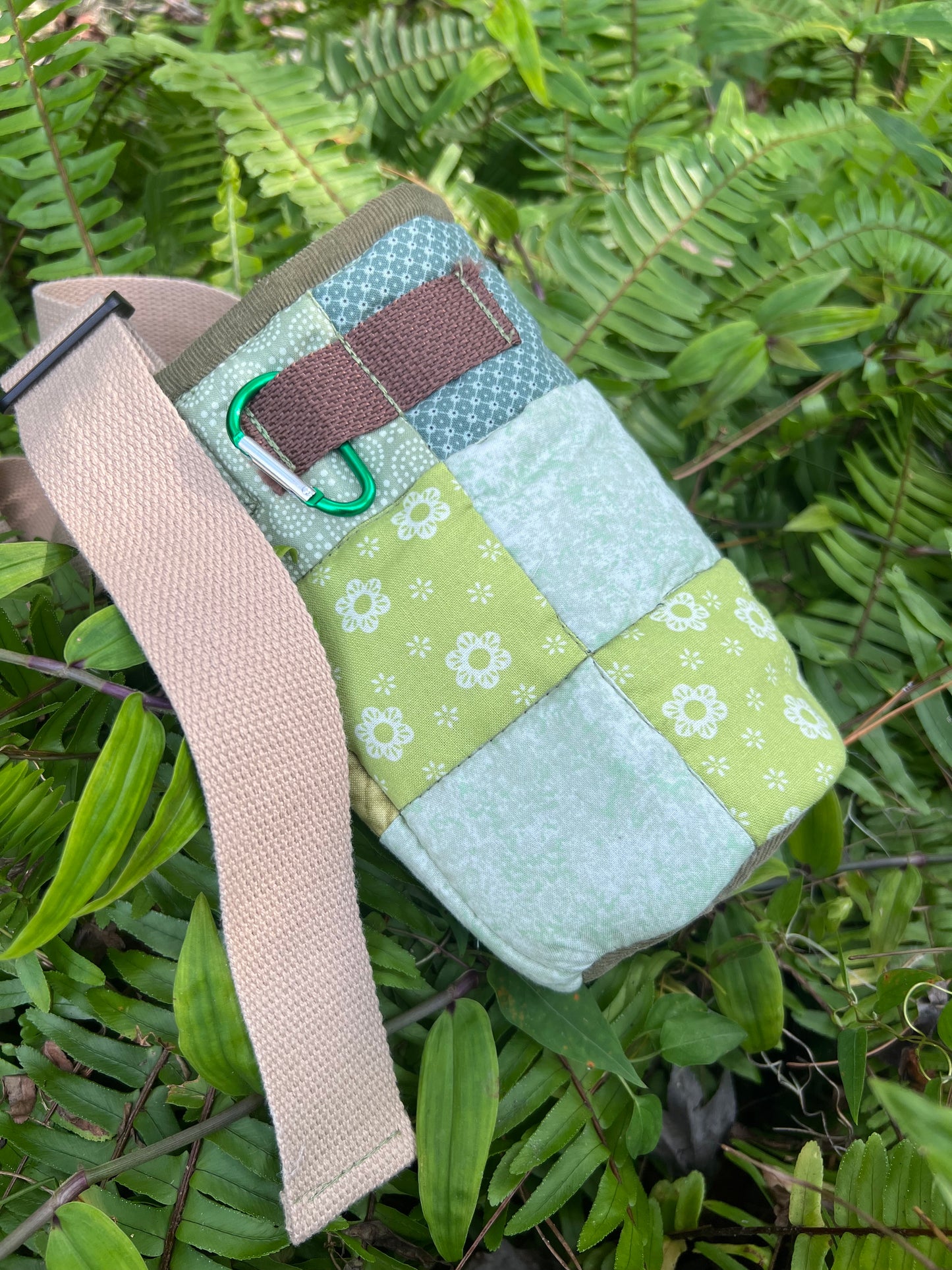 Water Bottle Sling: EUCALYPTUS